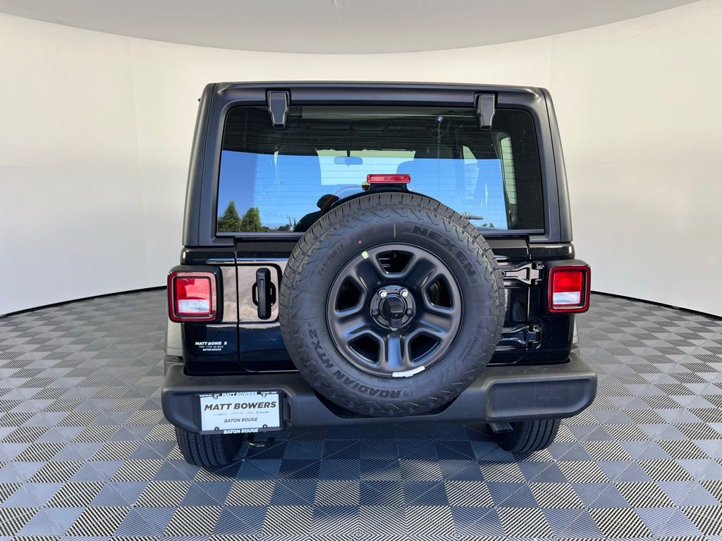 2025 Jeep Wrangler Sport photo 4