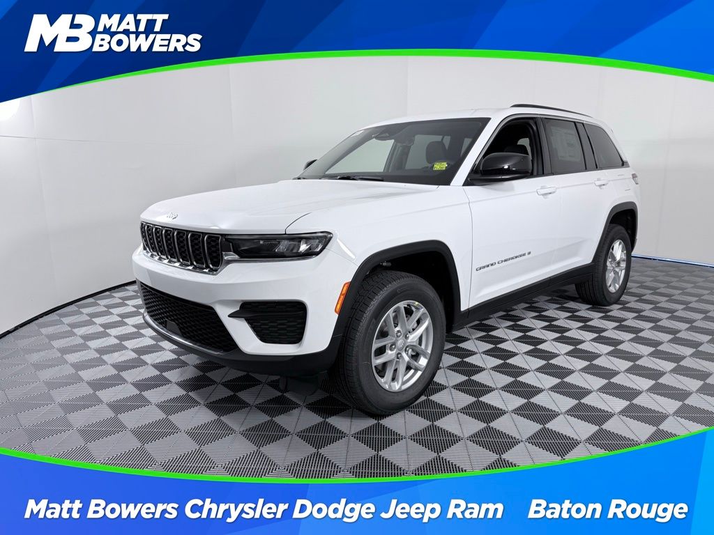 2025 Jeep Grand Cherokee Laredo's photo