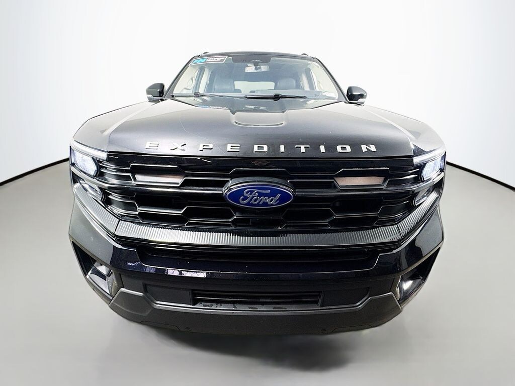 Used 2025 Ford Expedition Max Active SUV