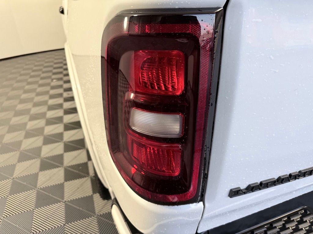 2026 RAM 1500 Laramie - Photo 20
