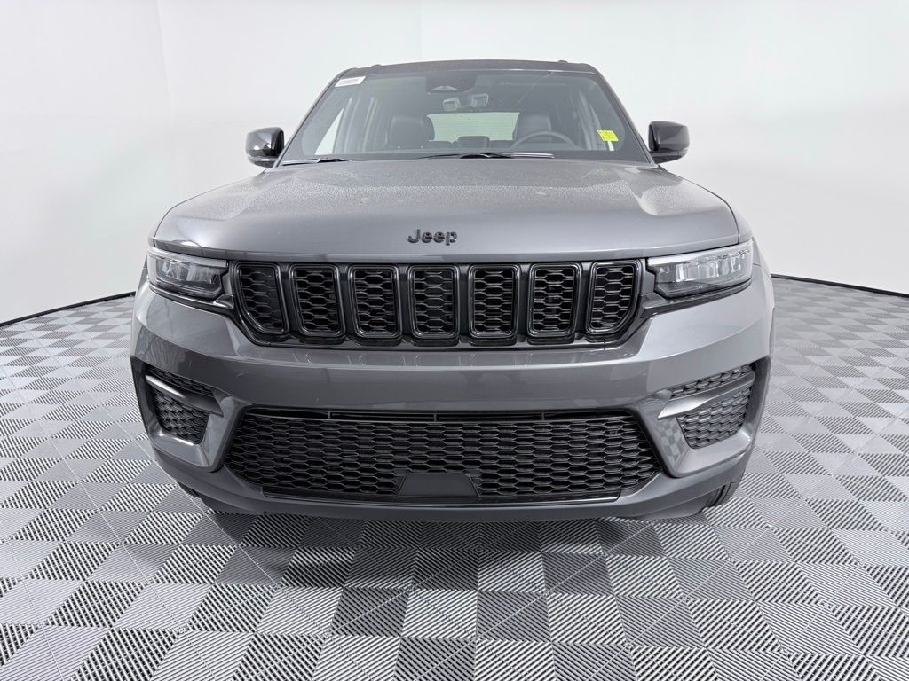 New 2025 Jeep Grand Cherokee ALTITUDE X 4X2 Sport Utility