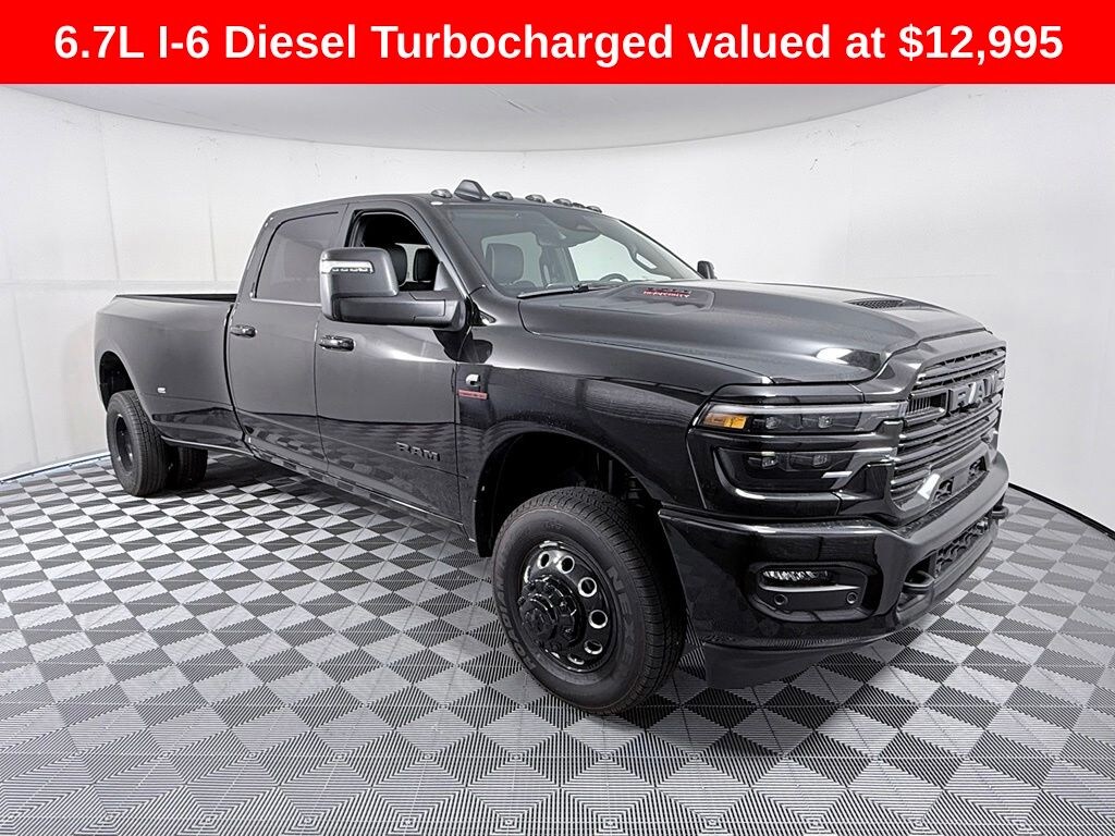 New 2026 Ram 3500 LARAMIE CREW CAB 4X4 8' BOX Pickup