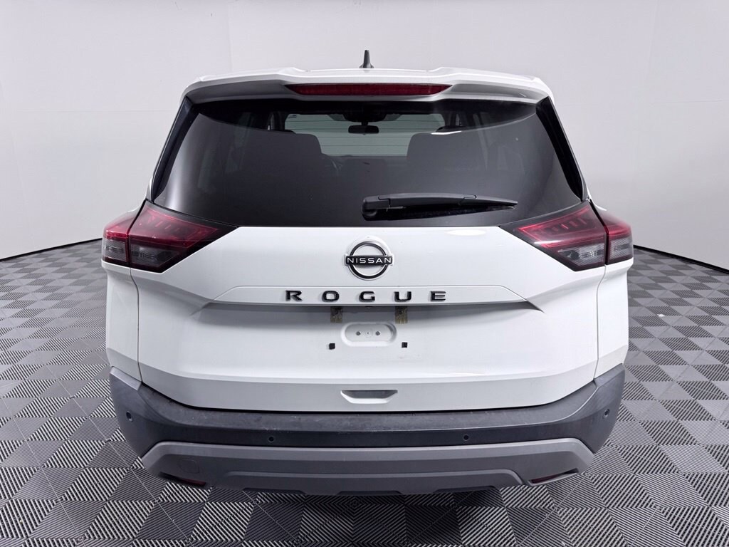 Used 2023 Nissan Rogue S SUV