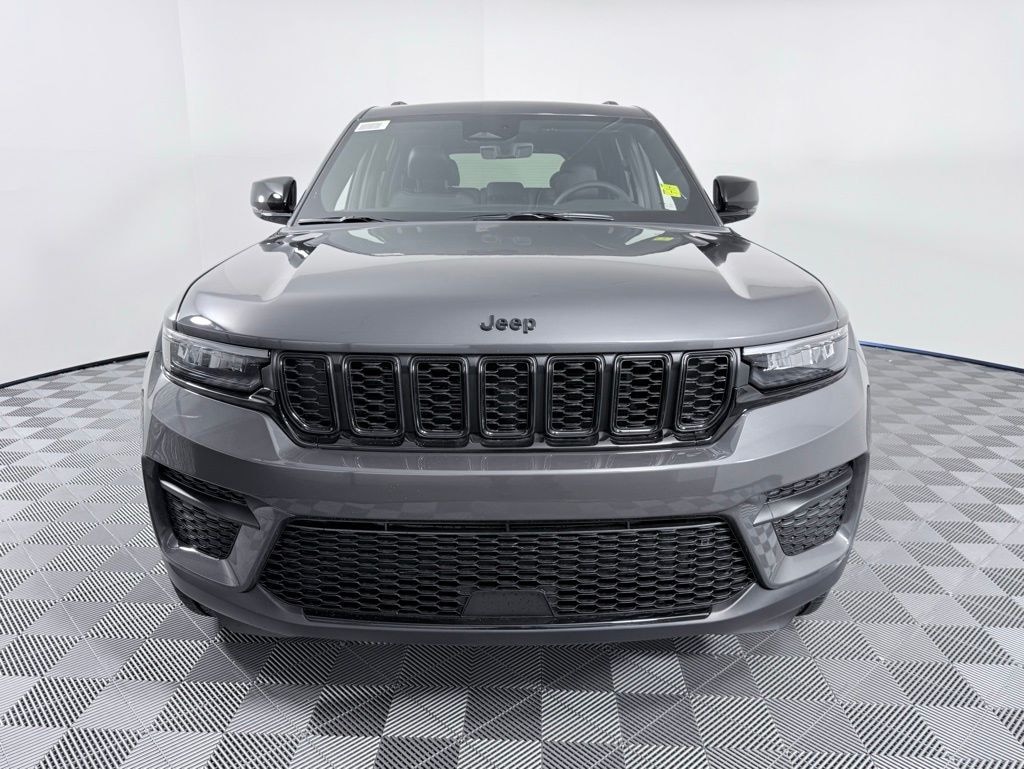 New 2025 Jeep Grand Cherokee ALTITUDE X 4X2 Sport Utility