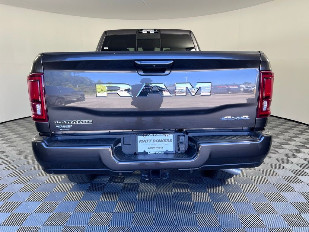 New 2026 Ram 2500 LARAMIE CREW CAB 4X4 6'4 BOX Pickup
