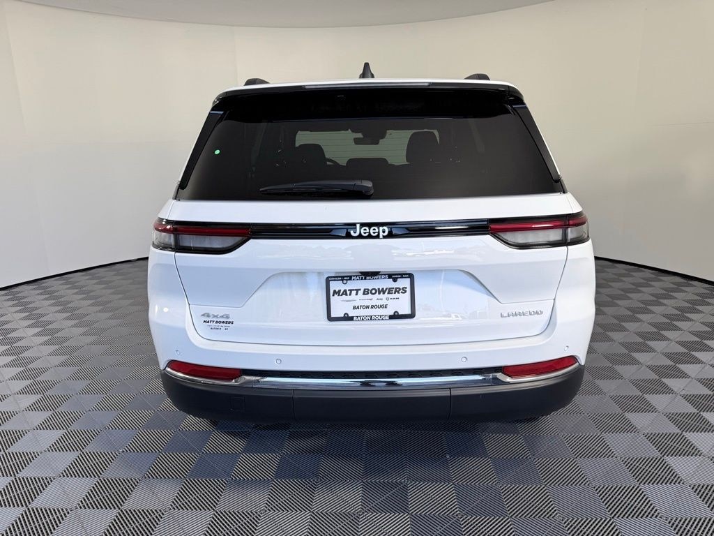 New 2025 Jeep Grand Cherokee LAREDO X 4X4 Sport Utility