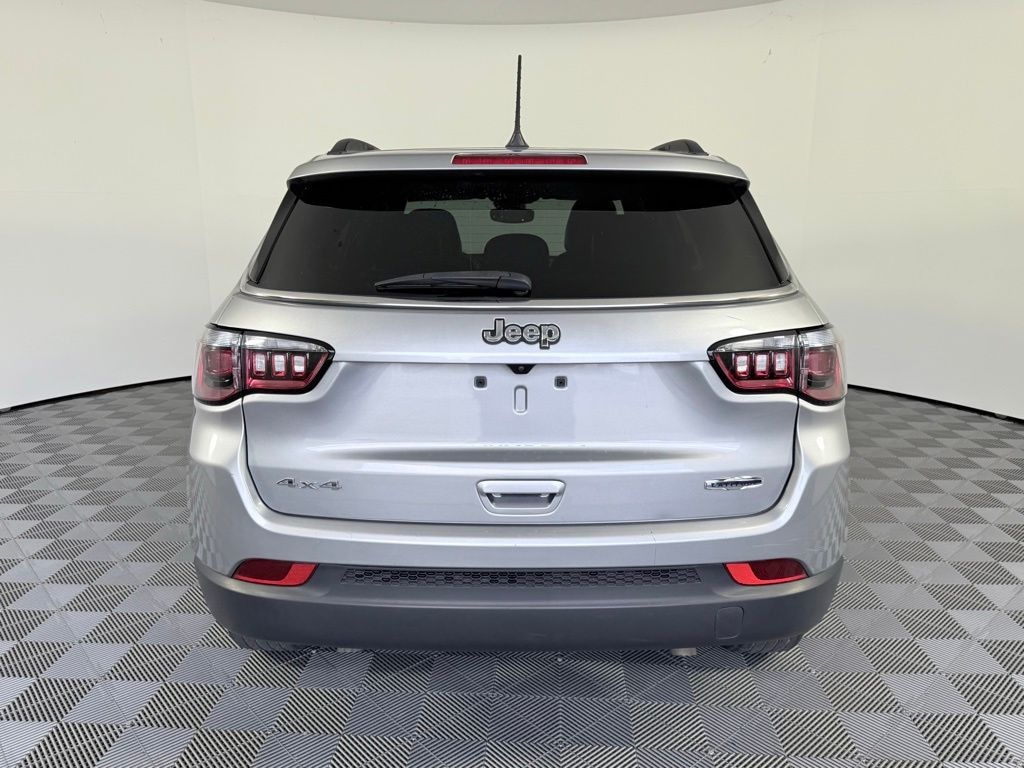 Used 2023 Jeep Compass Latitude SUV