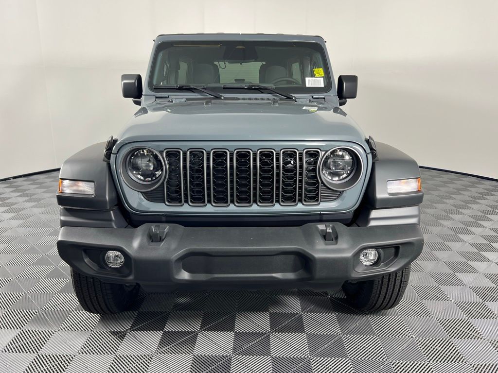 2025 Jeep Wrangler Sport S photo 3