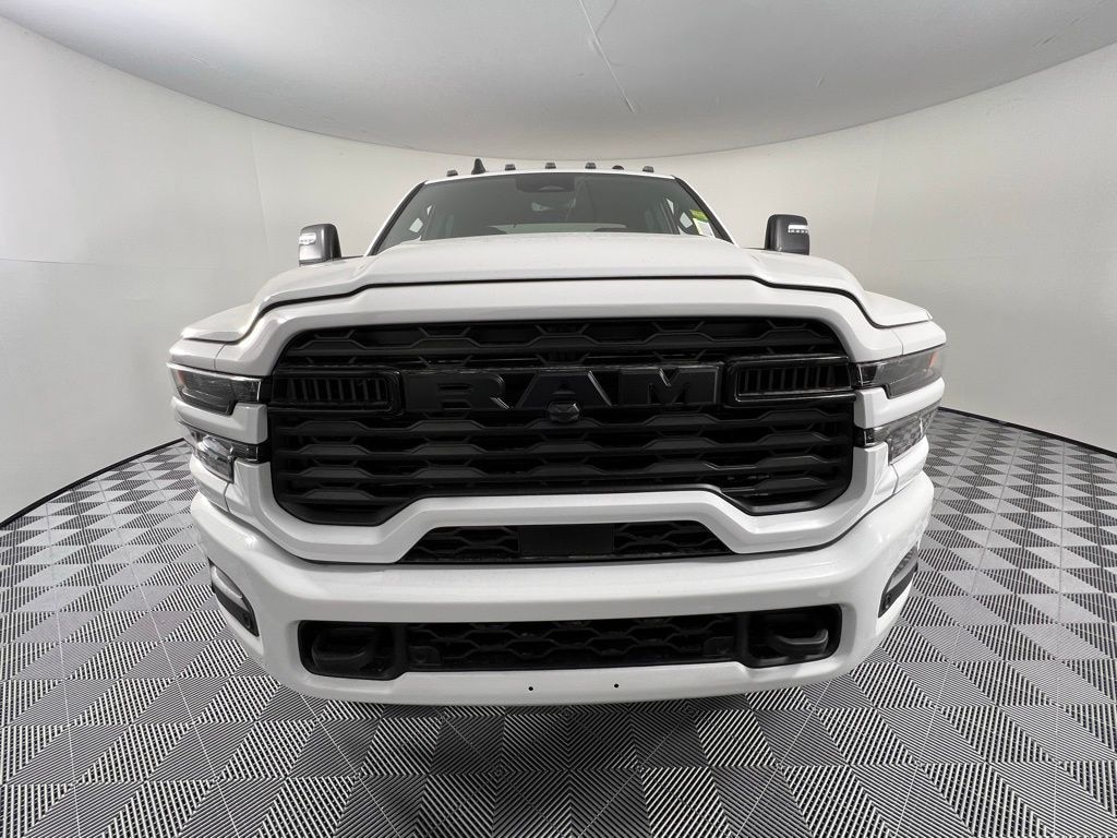 New 2026 Ram 2500 BIG HORN CREW CAB 4X4 6'4 BOX Pickup