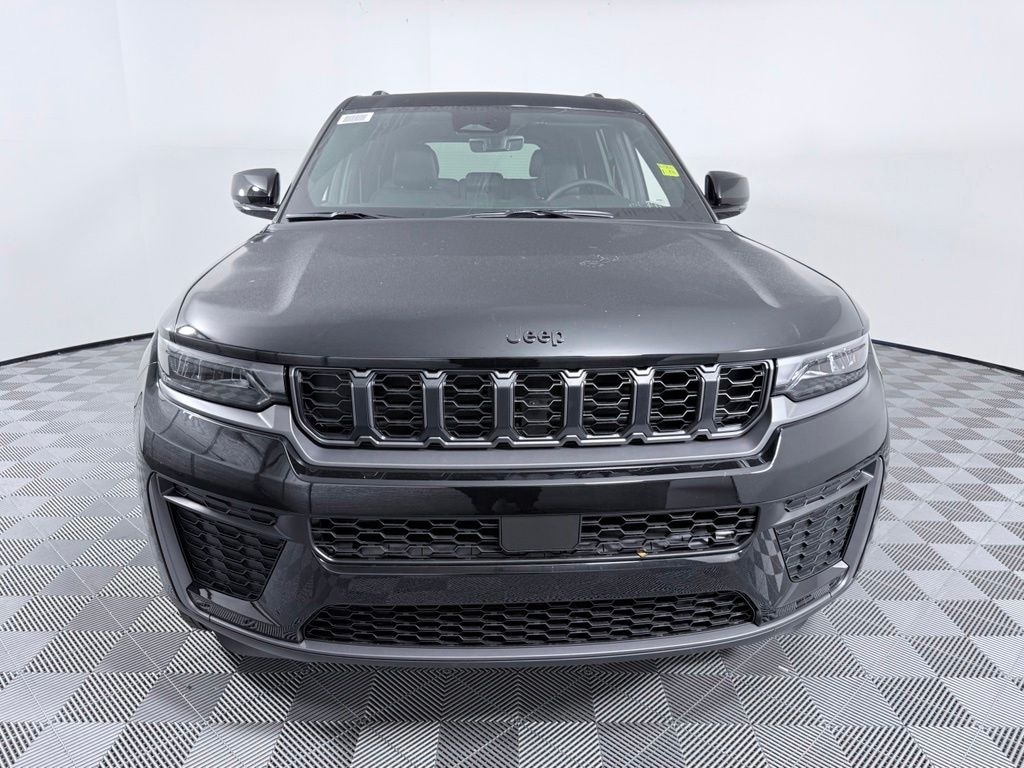 New 2027 Jeep Grand Cherokee 2 Row LAREDO 4X Sport Utility