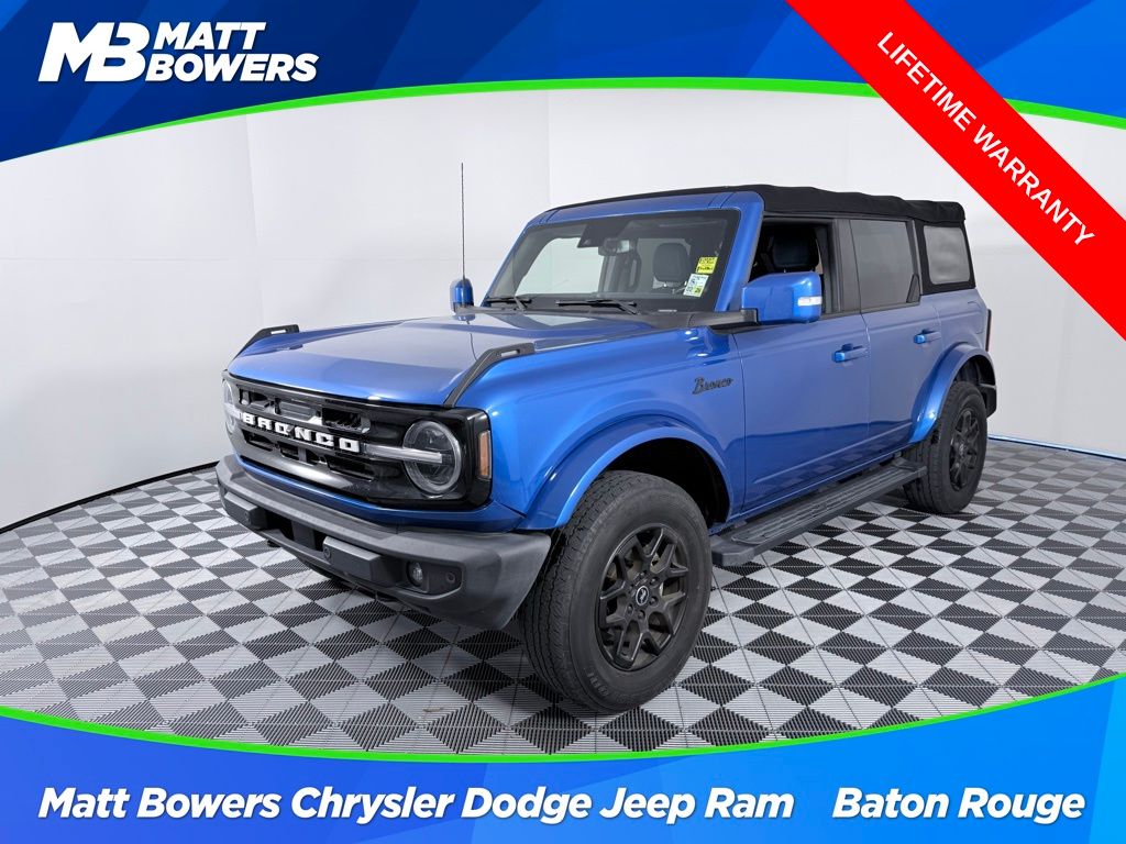 2022 Ford Bronco 4-Door Outer Banks's photo