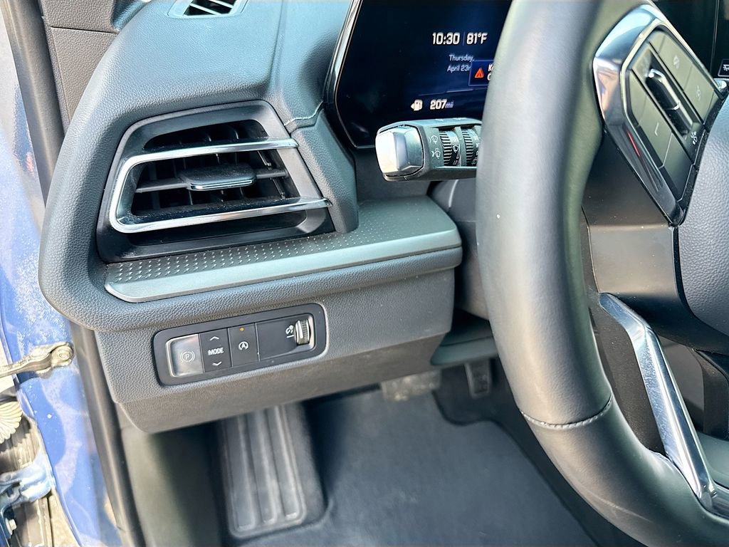 2025 Chevrolet Traverse LT - Photo 10