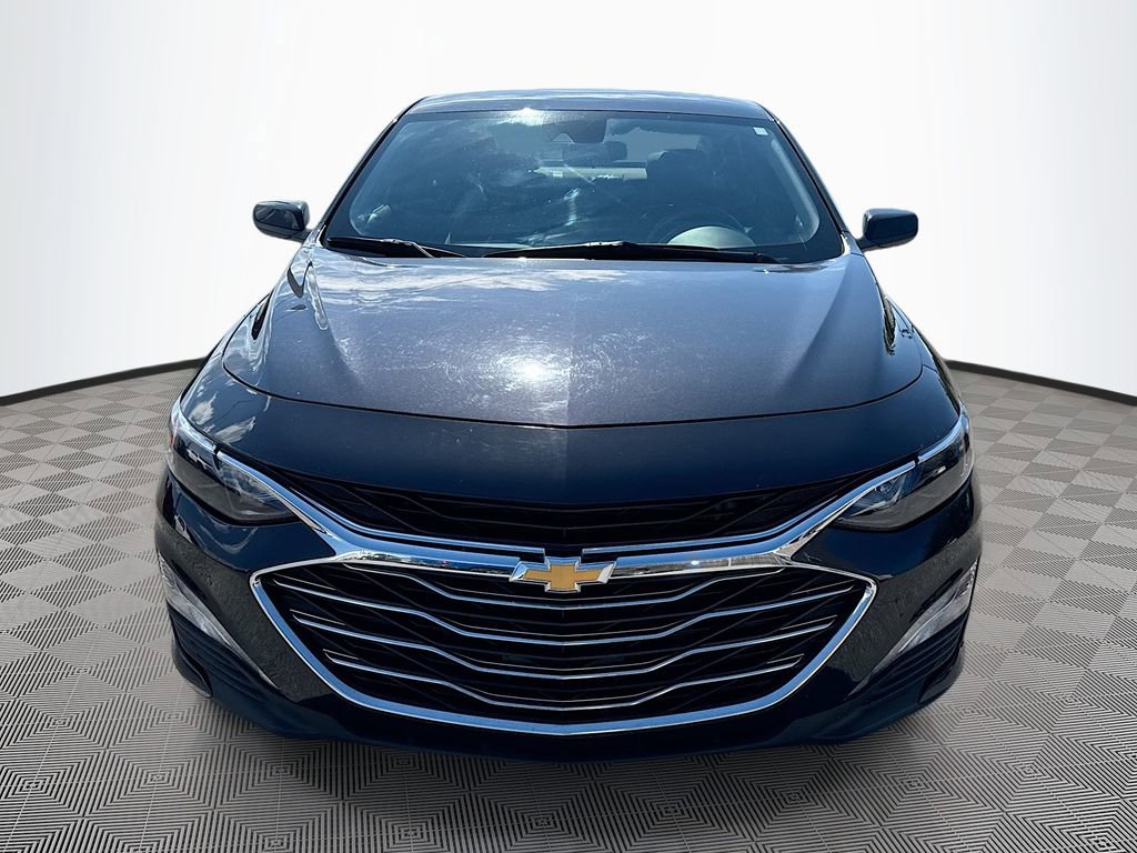 2023 Chevrolet Malibu 1LT photo 2