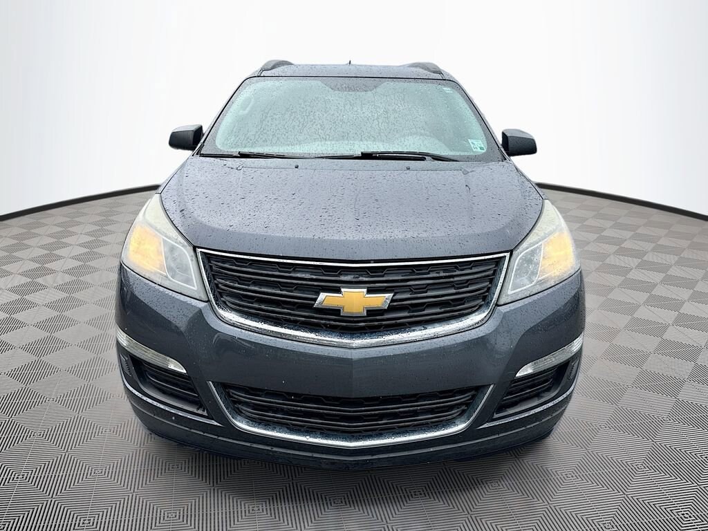 Used 2014 Chevrolet Traverse LS SUV