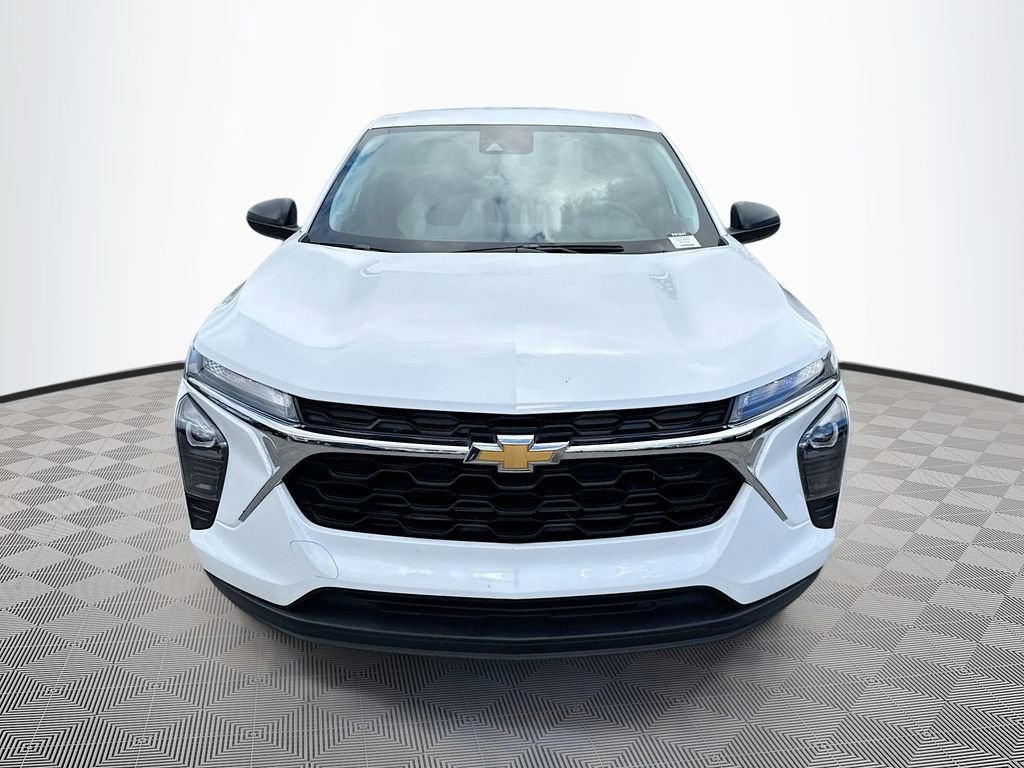 Used 2025 Chevrolet Trax LS SUV