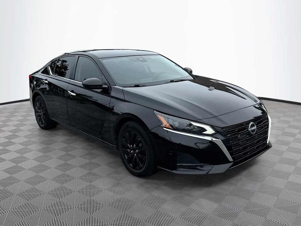 Used 2024 Nissan Altima 2.5 S