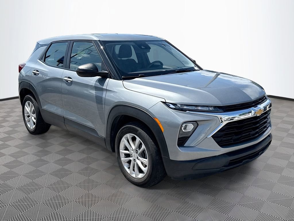 Used 2024 Chevrolet Trailblazer LS SUV