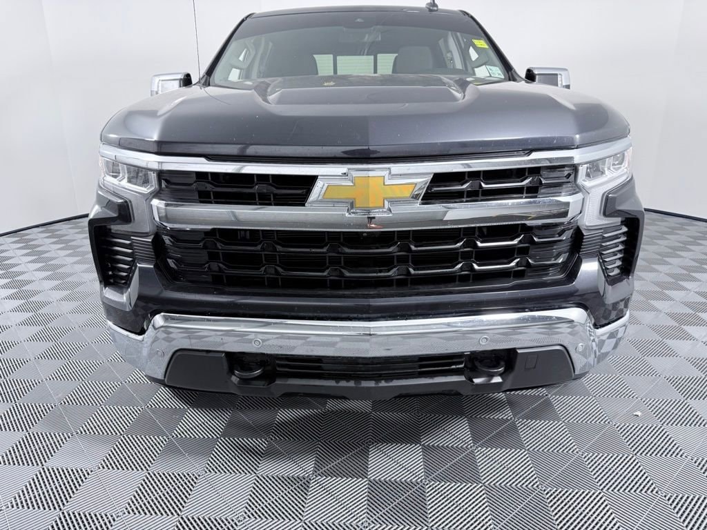 Used 2024 Chevrolet Silverado 1500 LT Truck