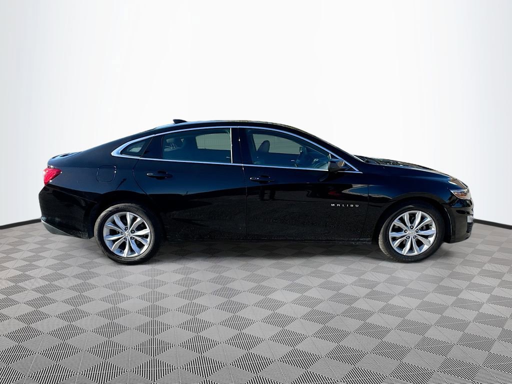 2024 Chevrolet Malibu 1LT photo 4