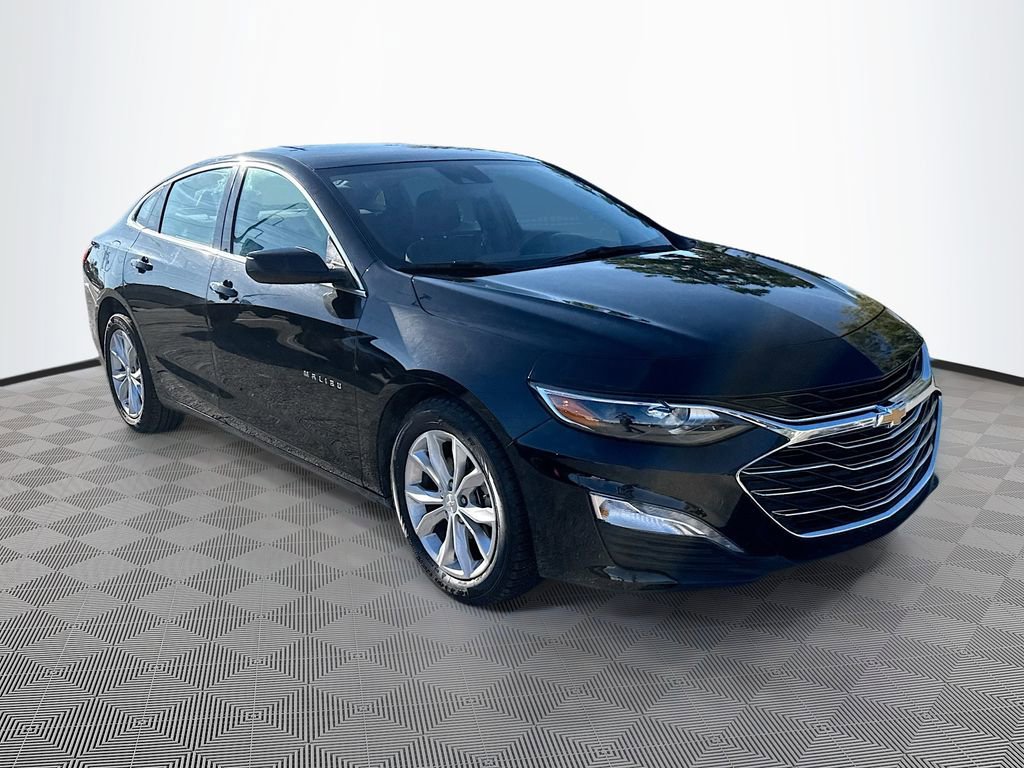 2024 Chevrolet Malibu 1LT photo 3