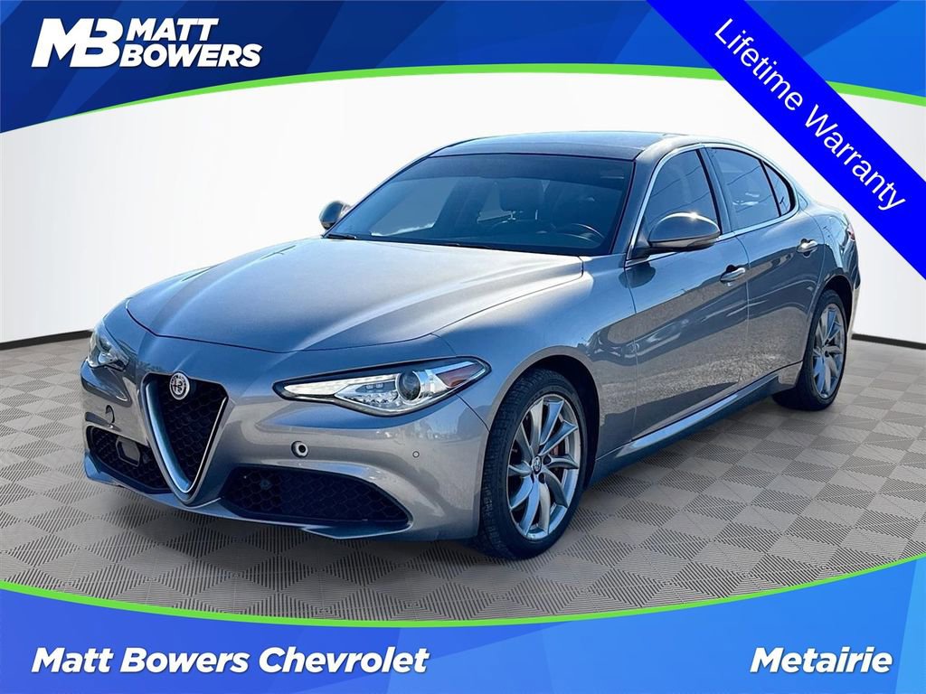 2017 Alfa Romeo Giulia Base's photo