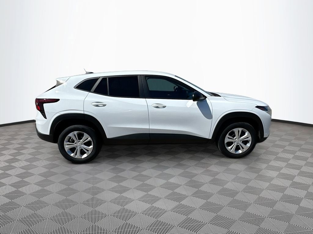 Used 2025 Chevrolet Trax LS SUV