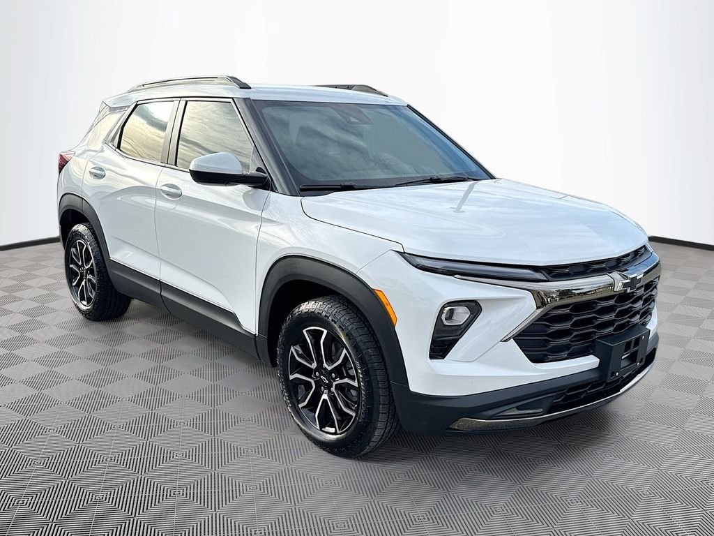 Used 2024 Chevrolet Trailblazer Activ SUV