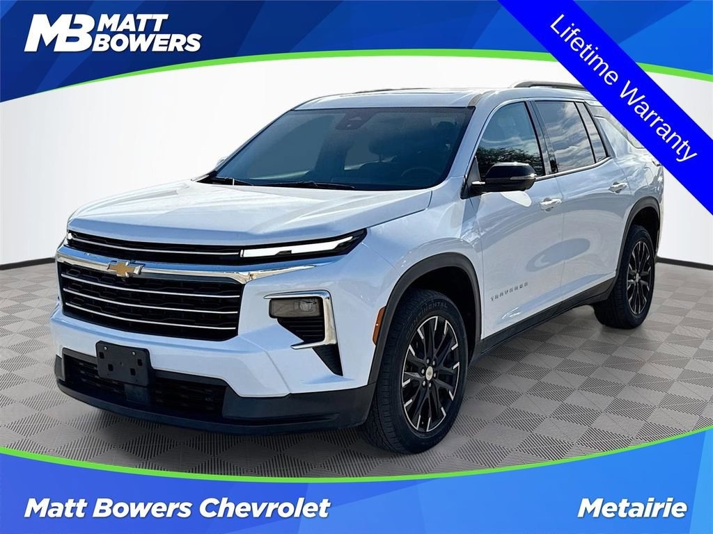 Used 2025 Chevrolet Traverse LT SUV