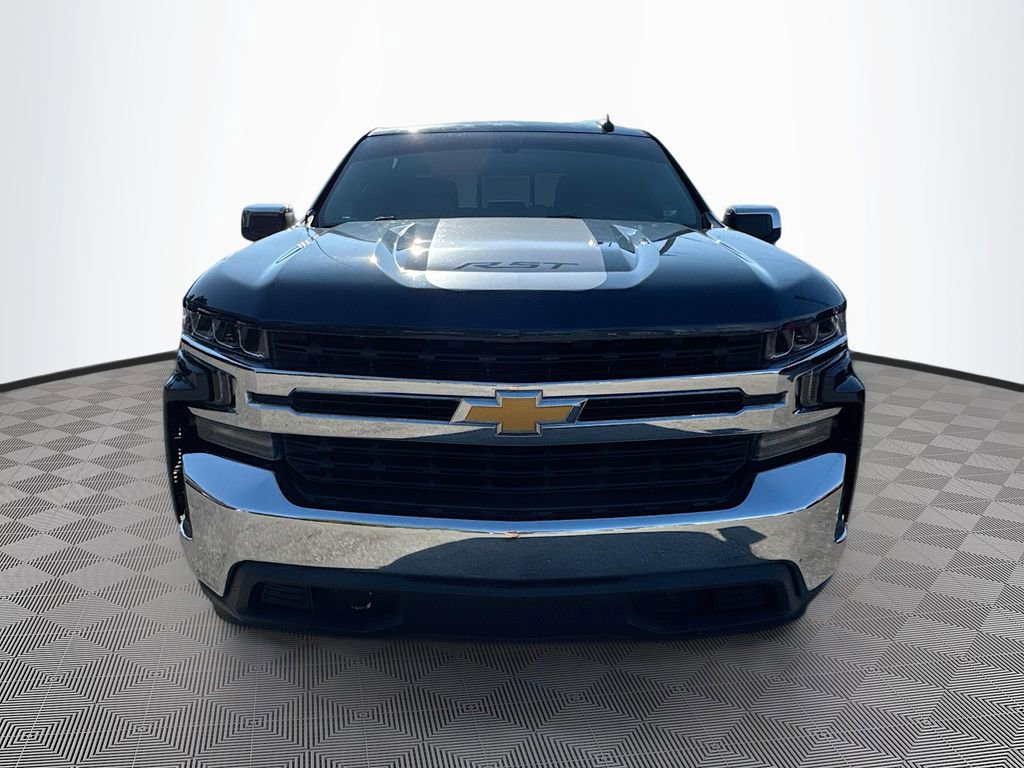 2020 Chevrolet Silverado 1500 LT photo 2