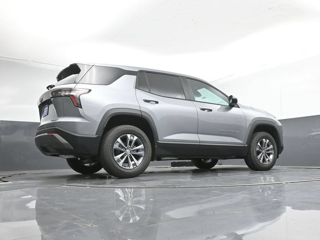 2026 Chevrolet Equinox LT - Photo 13