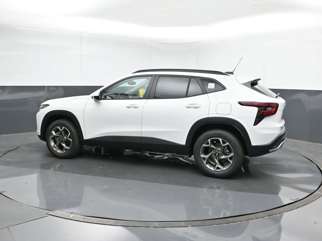 New 2026 Chevrolet Trax LT SUV