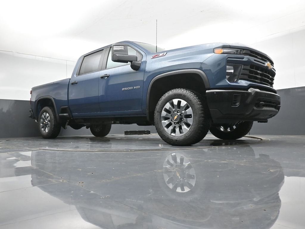 2026 Chevrolet Silverado 2500 HD Custom - Photo 15
