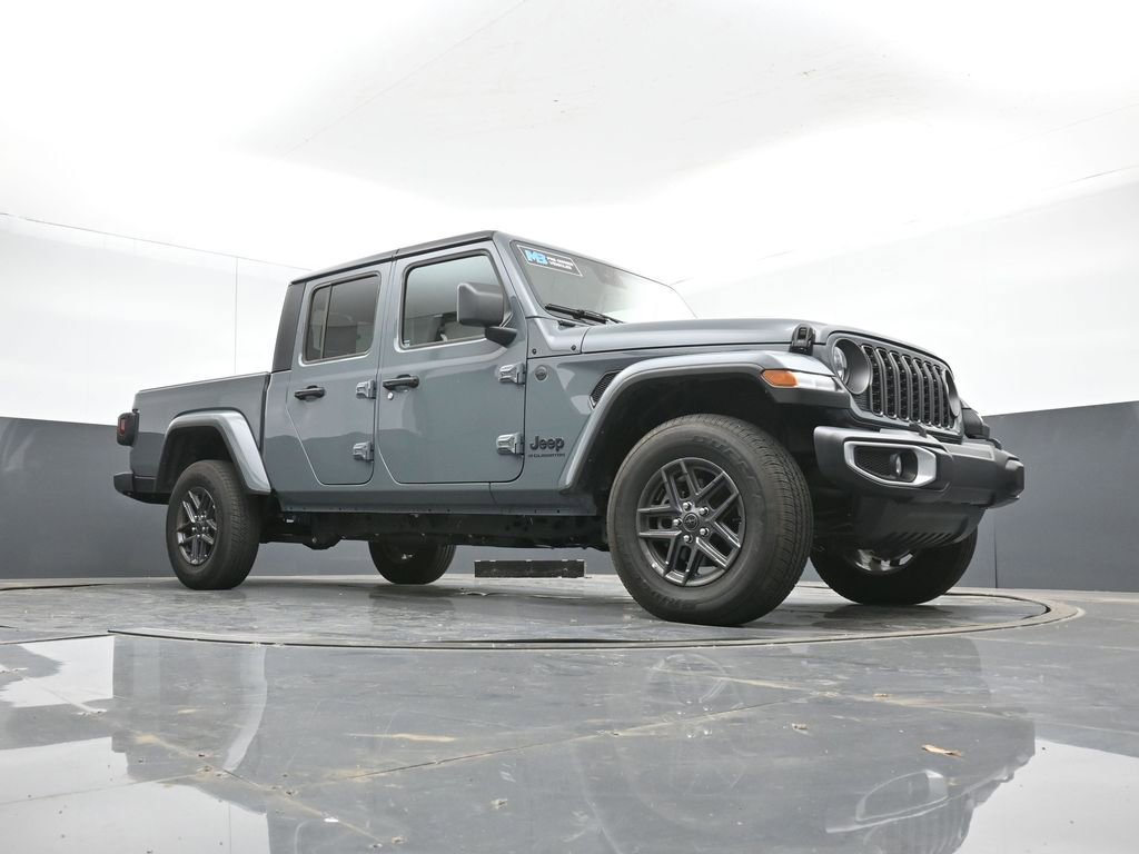 2025 Jeep Gladiator Sport S - Photo 39