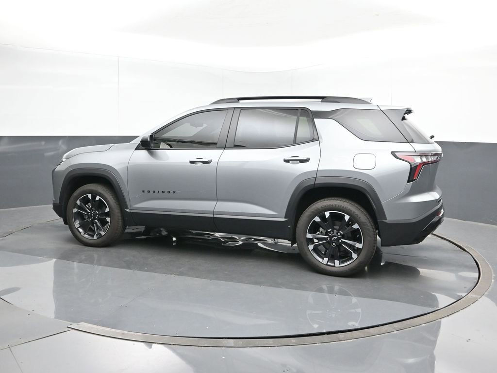 2026 Chevrolet Equinox RS photo 3