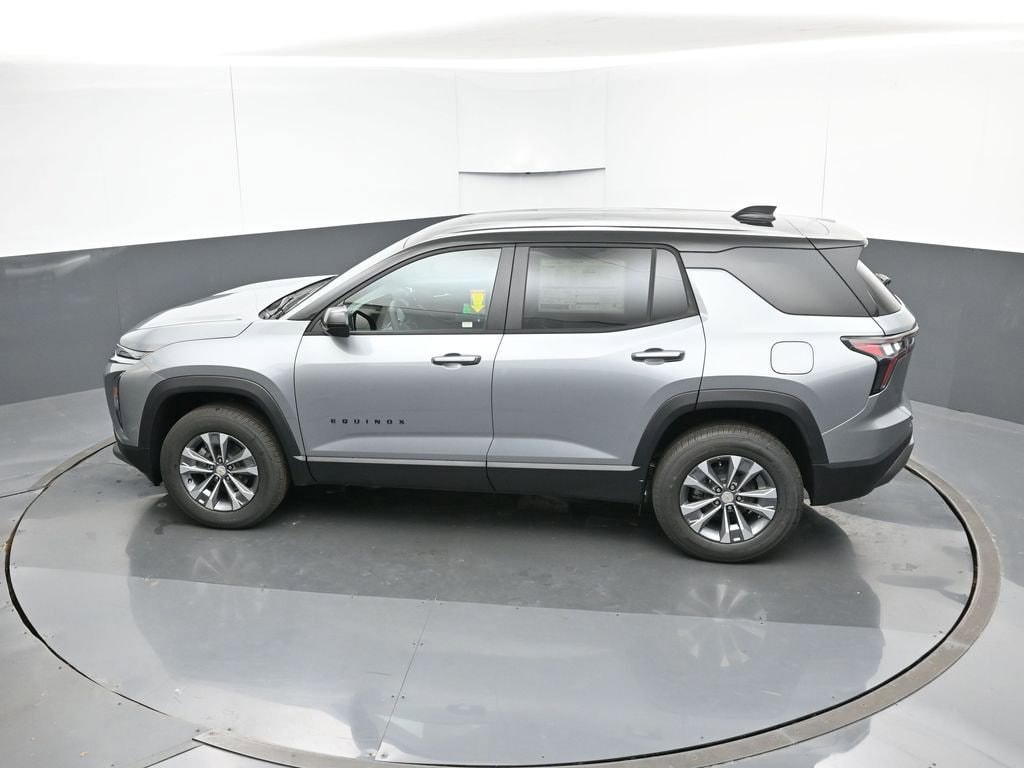 2026 Chevrolet Equinox LT - Photo 19