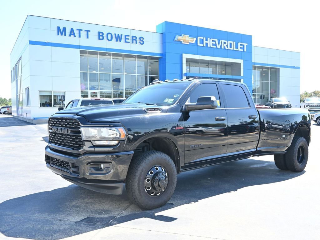2022 Ram 3500 Big Horn Lone Star photo 2