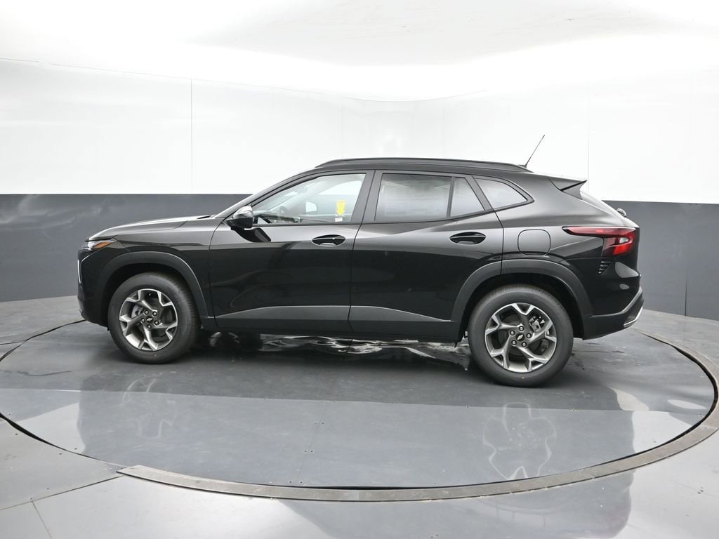 New 2026 Chevrolet Trax LT SUV