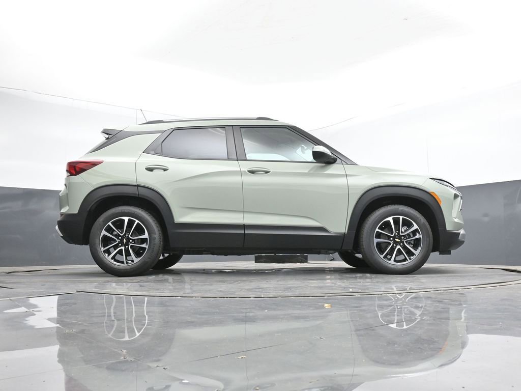 2026 Chevrolet Trailblazer LT - Photo 14