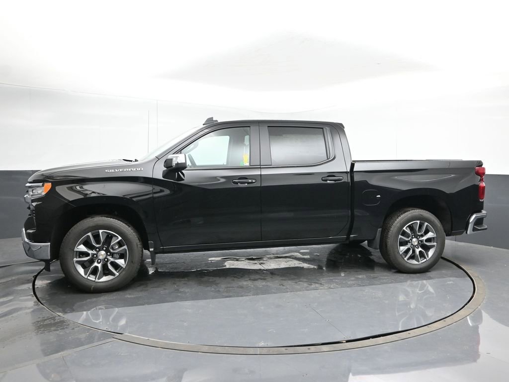 2025 Chevrolet Silverado 1500 LT photo 2