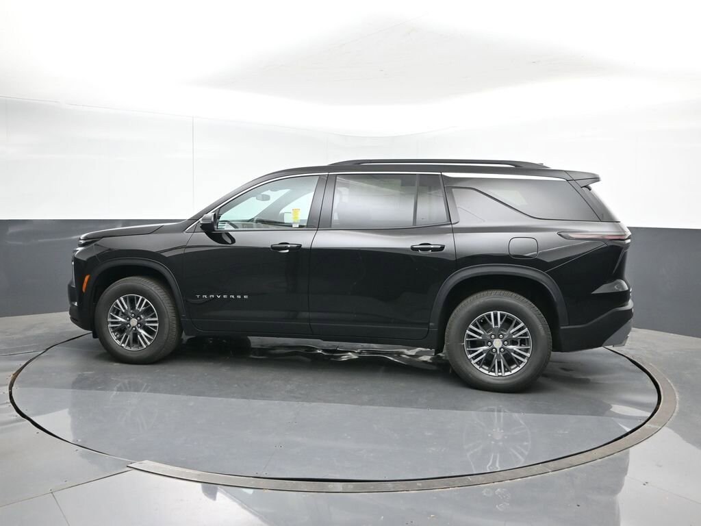 New 2026 Chevrolet Traverse LT SUV