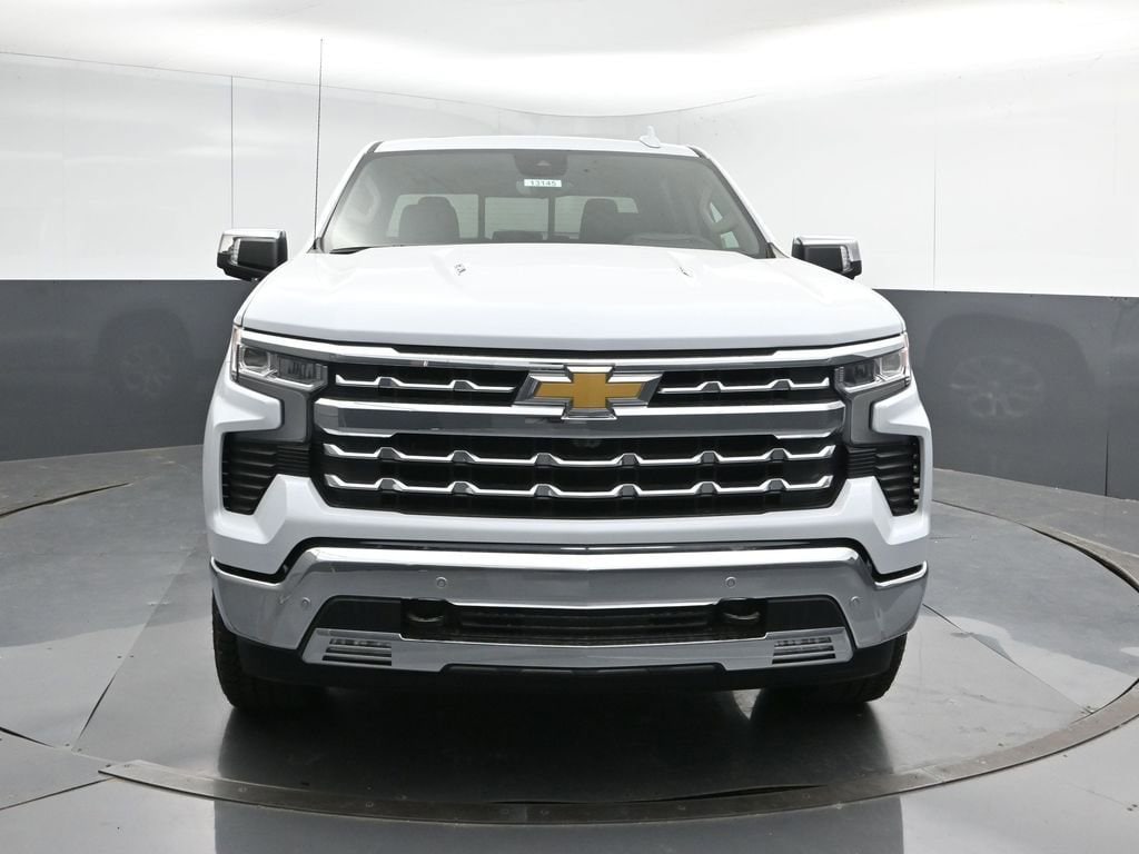2026 Chevrolet Silverado 1500 LTZ - Photo 8