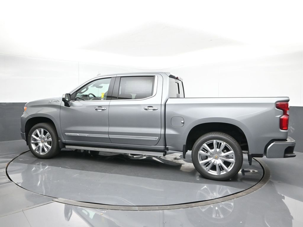 2025 Chevrolet Silverado 1500 High Country photo 2