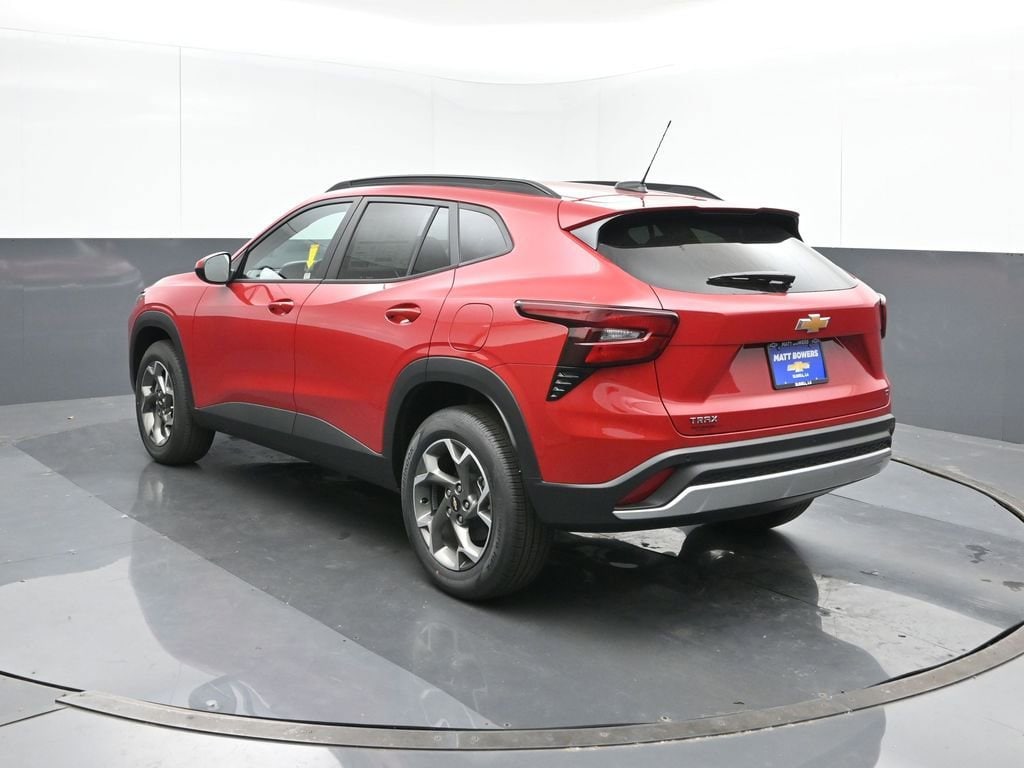 New 2026 Chevrolet Trax LT SUV