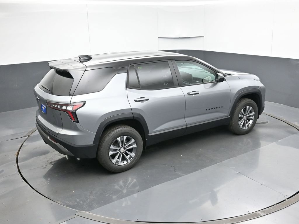 2026 Chevrolet Equinox LT - Photo 21