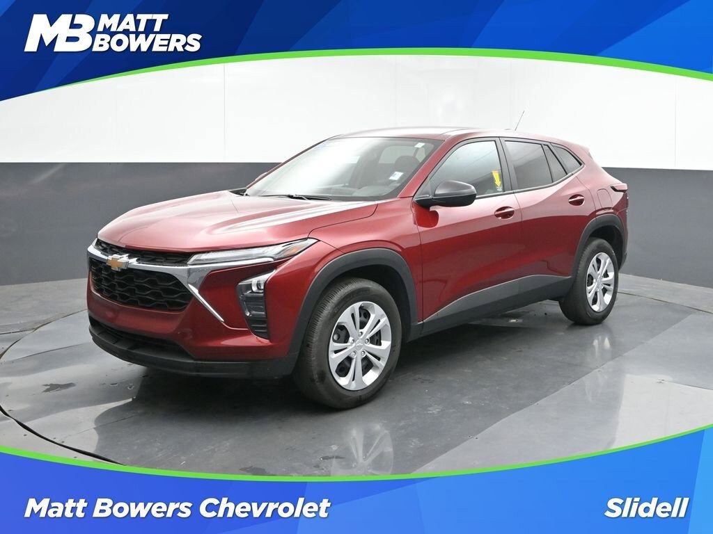 Used 2025 Chevrolet Trax LS SUV