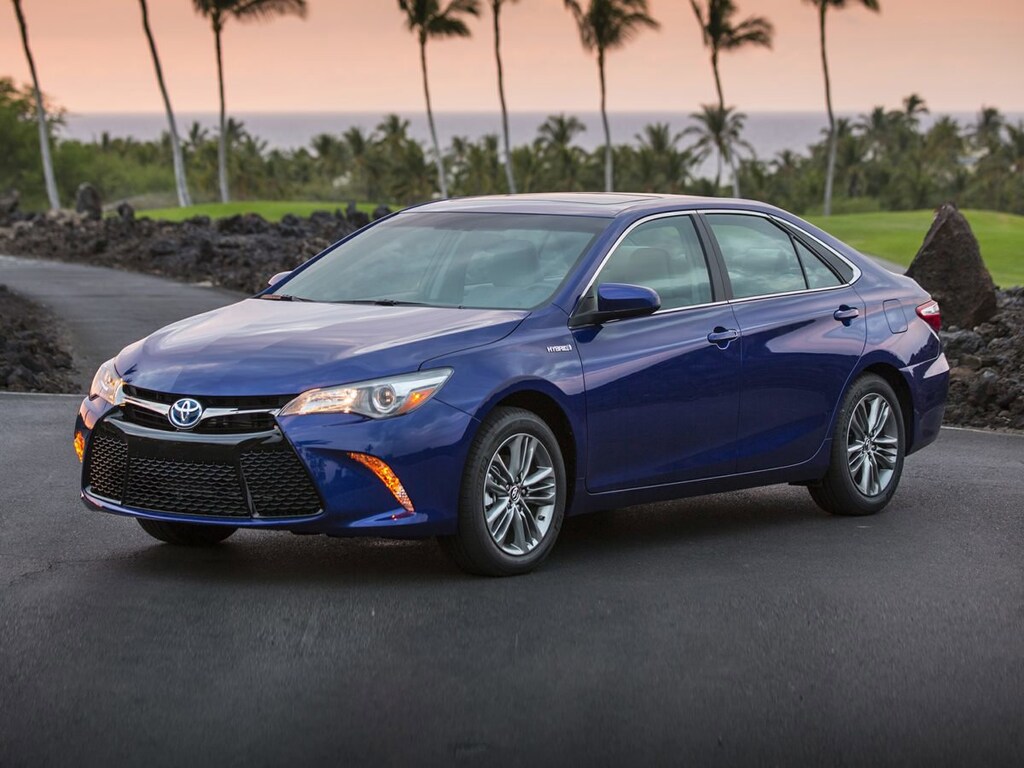 Used 2017 Toyota Camry XLE Sedan