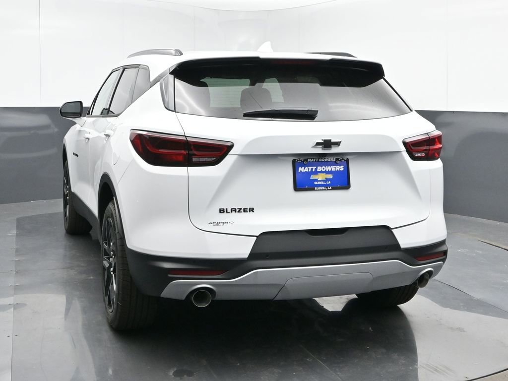 2025 Chevrolet Blazer 2LT photo 4