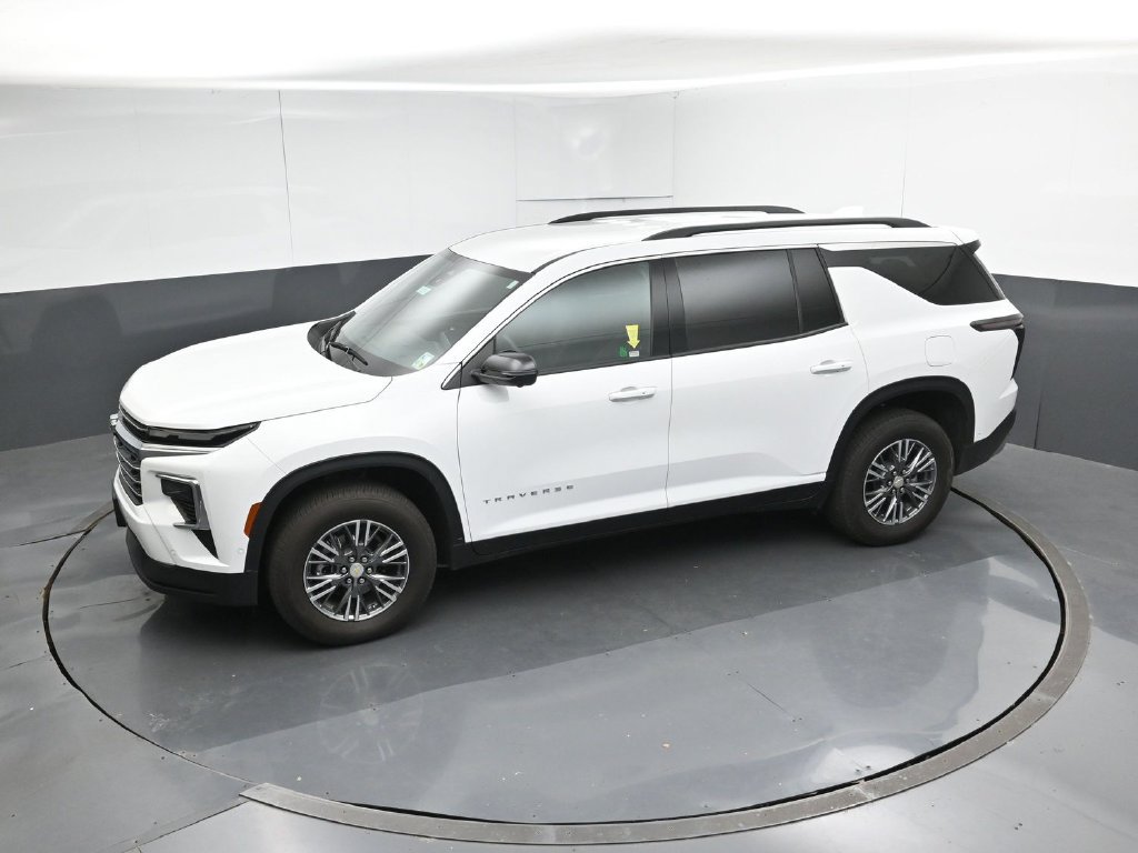 2025 Chevrolet Traverse LT - Photo 34
