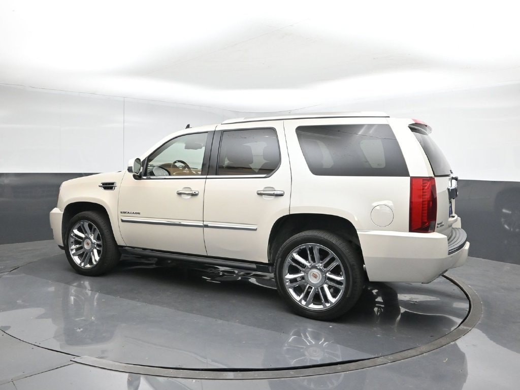 Used 2014 CADILLAC Escalade Platinum SUV