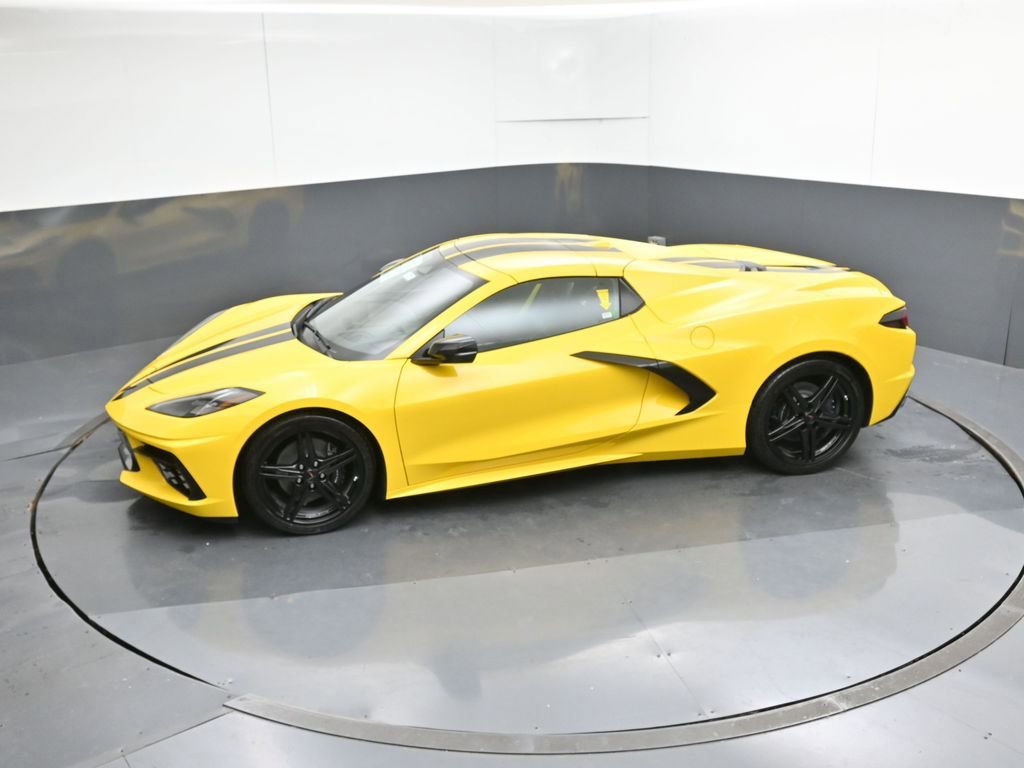 2026 Chevrolet Corvette 2LT - Photo 18